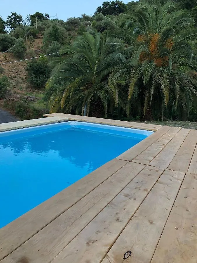 Al Mulino Bed & Breakfast Montagnareale 0*,  Italy